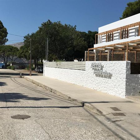 Aellia Hotel & Suites Leros Lakkíon Exteriör bild