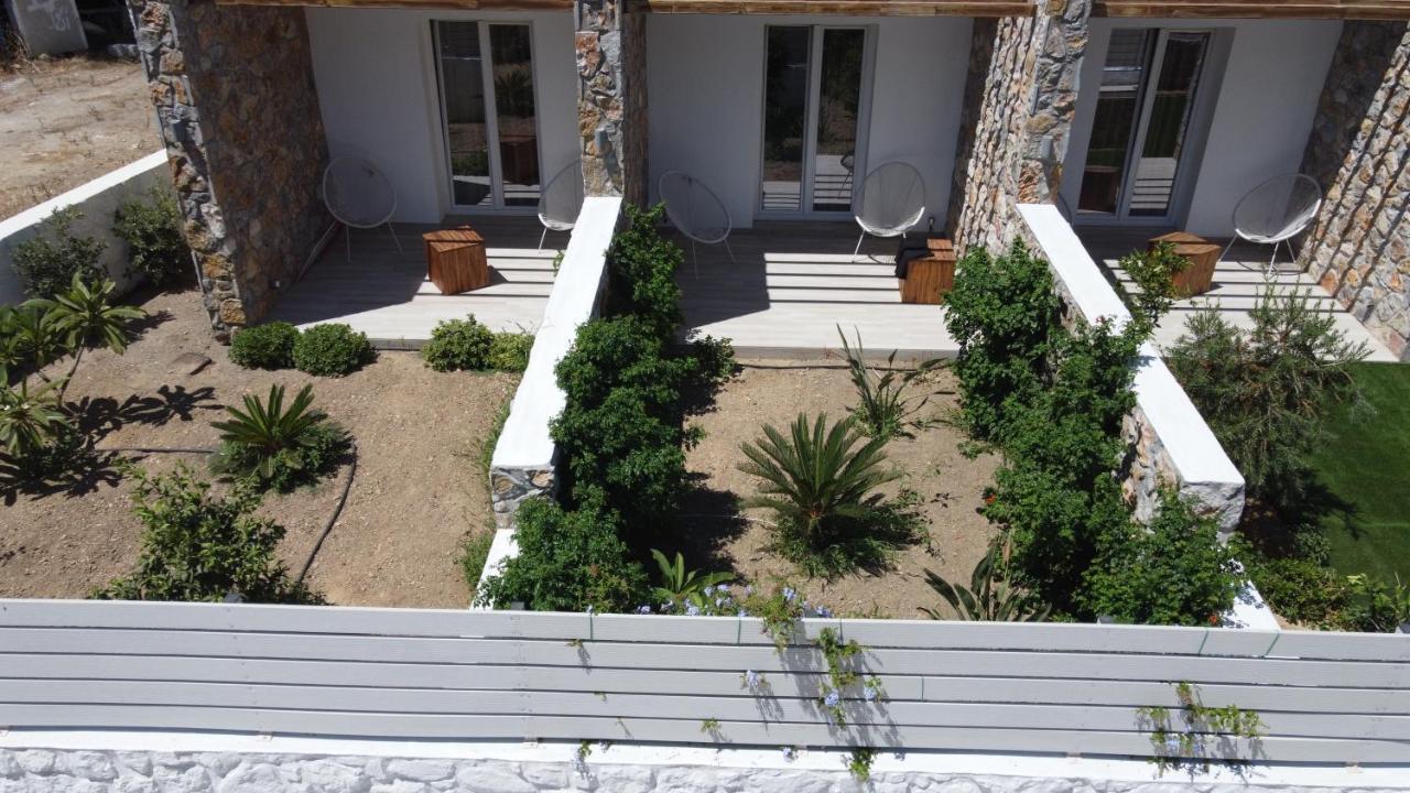 Aellia Hotel & Suites Leros Lakkíon Exteriör bild