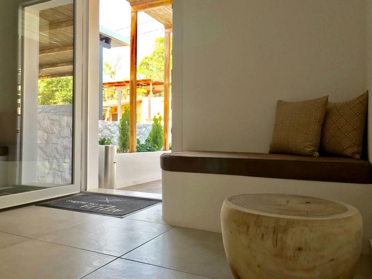 Aellia Hotel & Suites Leros Lakkíon Exteriör bild